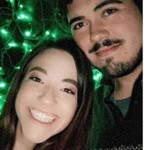 Meet your Posher, Carlie